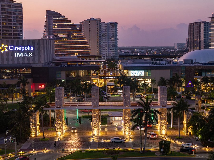 Marina Puerto Cancún